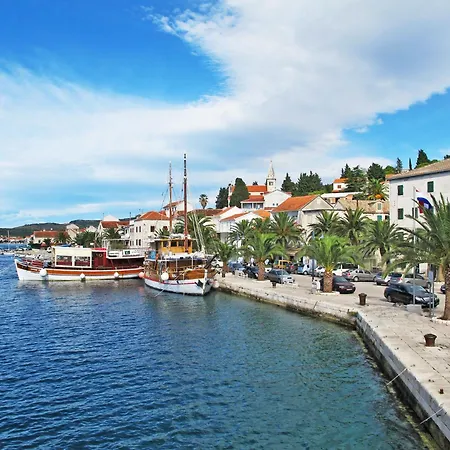 Tyra By Interhome Ferienhaus Ražanj