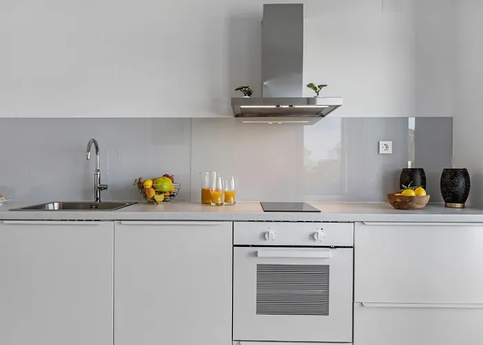 Tyra By Interhome Ražanj