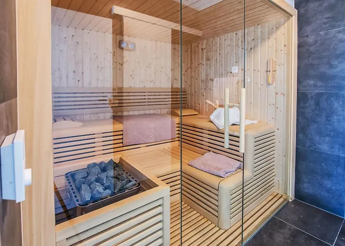 Tyra By Interhome * Ražanj